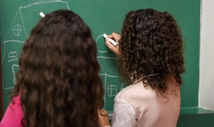 Brasil tem 632 mil crianças em filas de espera de creches, aponta pesquisa
