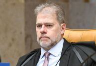 Toffoli suspende punição, mas mantém pagamento de dívida do RJ