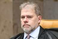 PF evita embate e responde Toffoli nos autos do processo do Caso Master