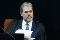 Toffoli revê posição e vota contra execução extrajudicial por Detrans