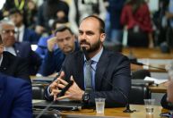 PGR se manifestar sobre passaporte não me deixa tranquilo, diz Eduardo