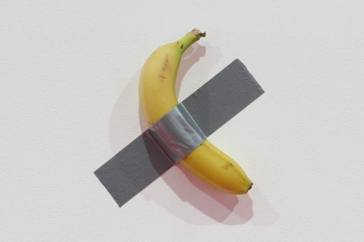 "Comediante" do artista italiano Maurizio Cattelan, em exibição no Leeum Museum of Art até 16 de julho em Seul, Coreia do Sul. • Kim Kyoungtae/Maurizio Cattelan/Leeum Museum of Art