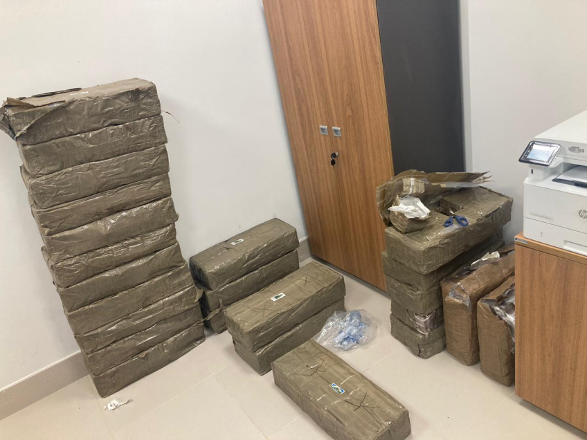 Polícia Federal apreende 290 kg de maconha em avião de Igreja Quadrangular / Divulgação/Polícia Federal