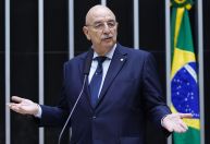 Planalto trabalha para impedir deputado bolsonarista do MDB na CPMI do 8 de janeiro