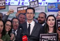 Deputados apresentam projeto para anistiar Deltan Dallagnol