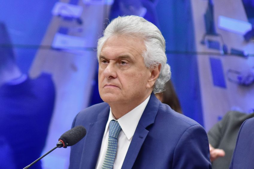 Governador Ronaldo Caiado é uma das principais vozes em oposição a reforma e diz que o texto prejudica entes / Zeca Ribeiro /Câmara dos Deputados