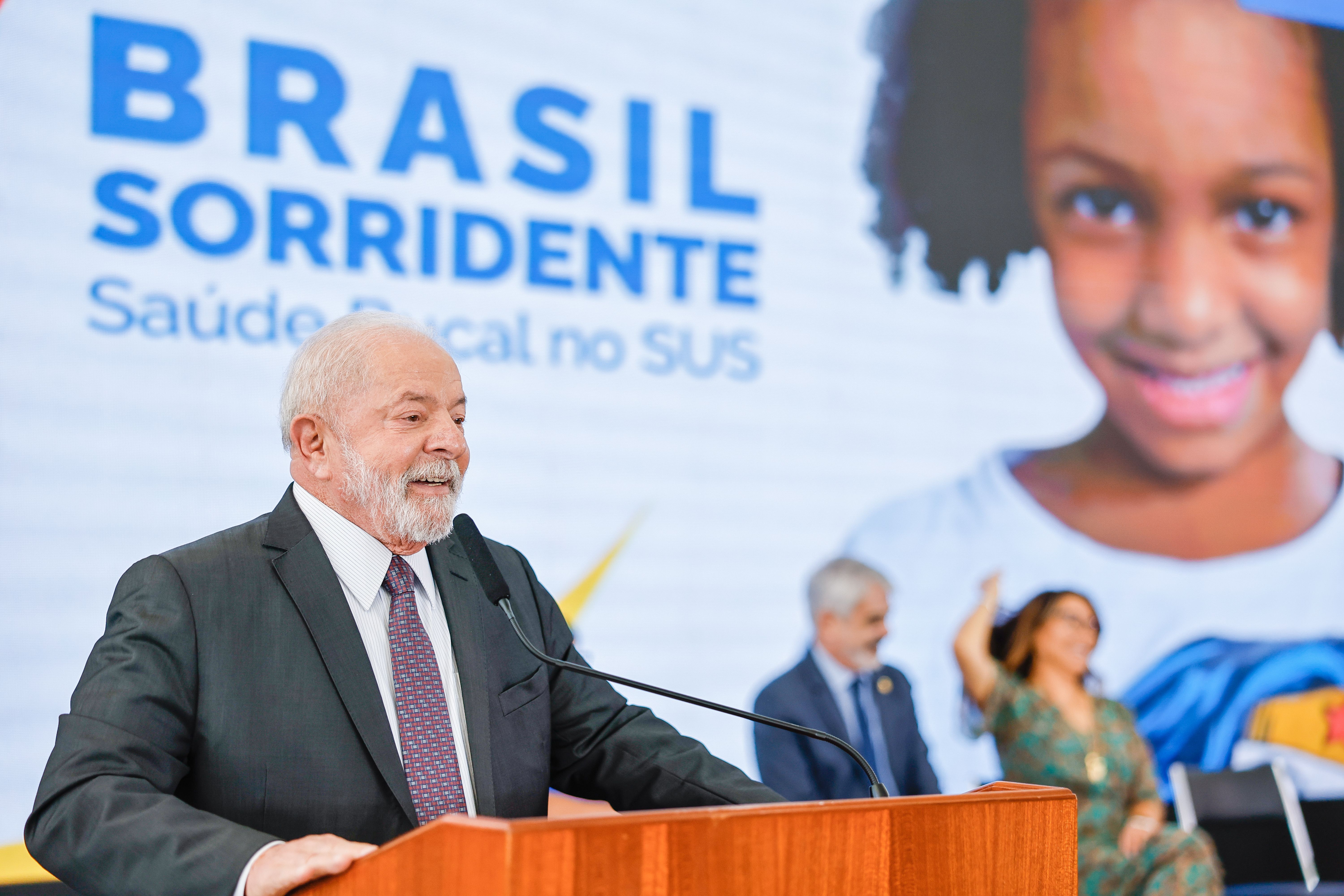 Cerimônia que institui a Política Nacional de Saúde Bucal no âmbito do Sistema Único de Saúde (SUS) / Ricardo Stuckert/PR