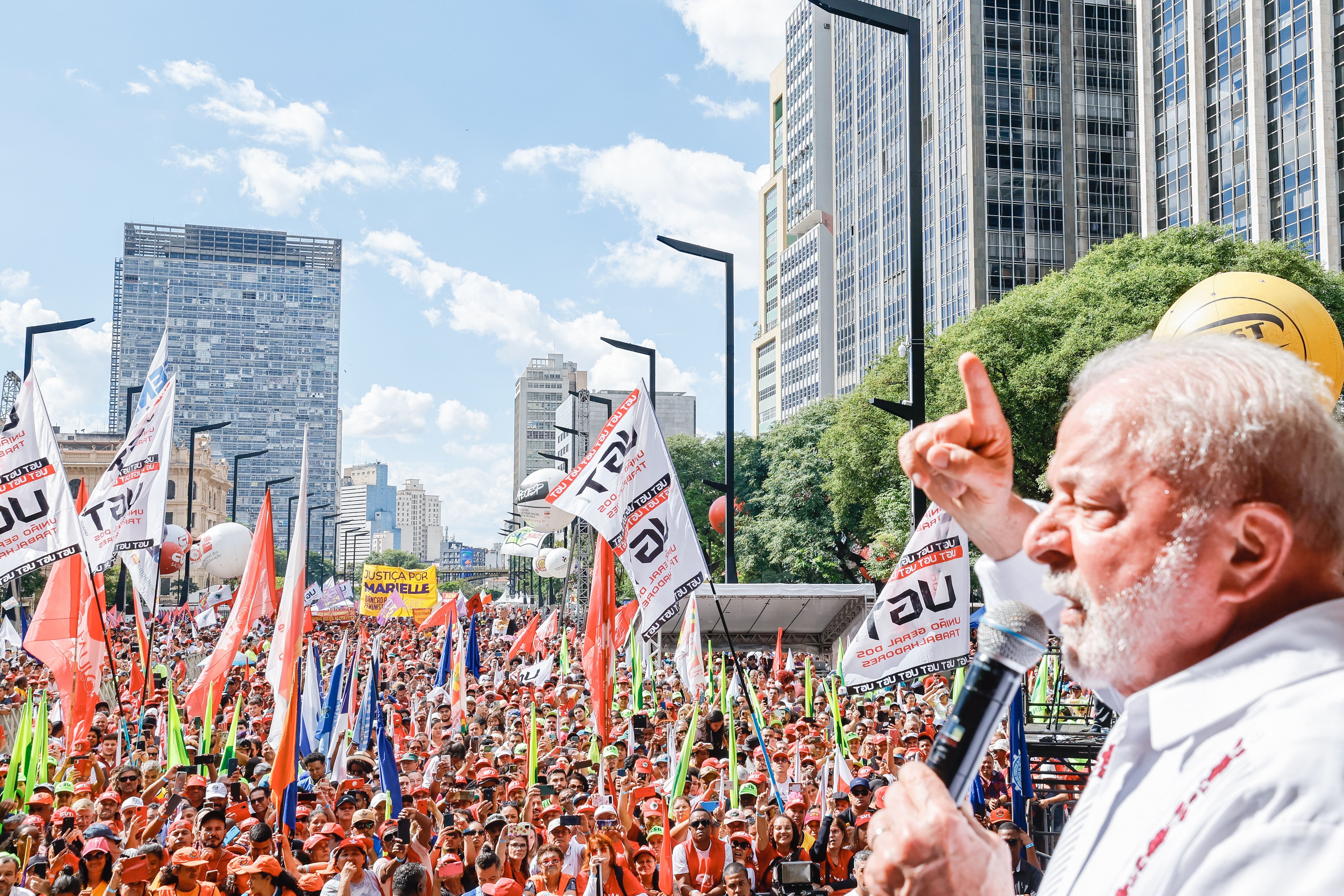 01.05.2023 - Presidente da República, Luiz Inácio Lula da Silva, durante 1º de Maio Unificado das Centrais Sindicais, Dia Internacional dos Trabalha01.05 e Trabalhadoras.  Vale do Anhangabaú - SP.