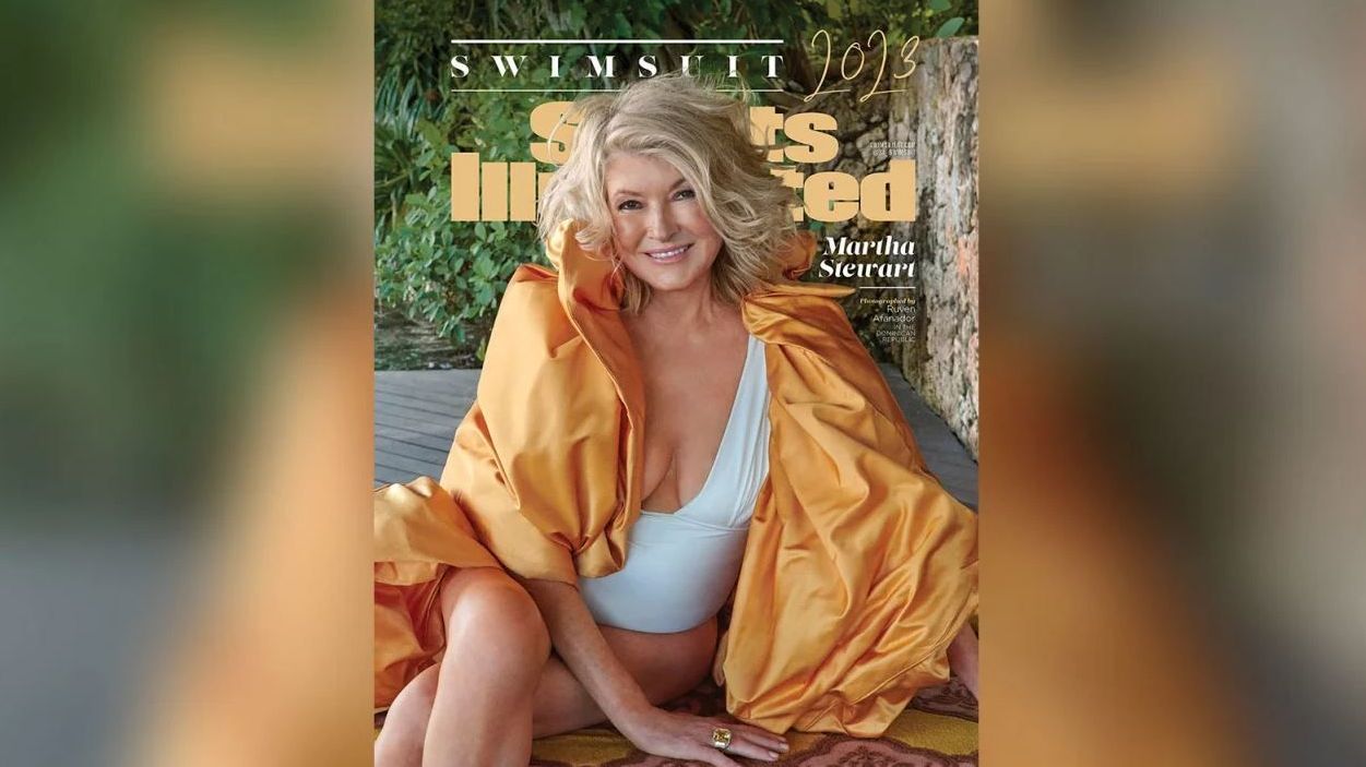 Martha Stewart estampa a capa da Sports Illustrated Swimsuit