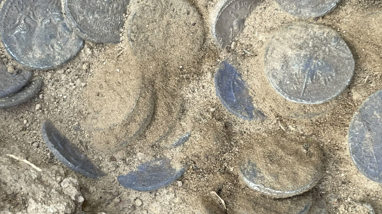 As moedas foram datadas de 157 ou 156 a.C, e as últimas até 83 ou 82 a.C.  Alberto Cecio/Soprintendenza Archeologia