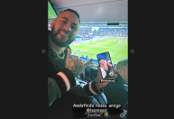 Trio MSN: Neymar “leva” Suárez para ver retorno do vaiado Messi ao PSG