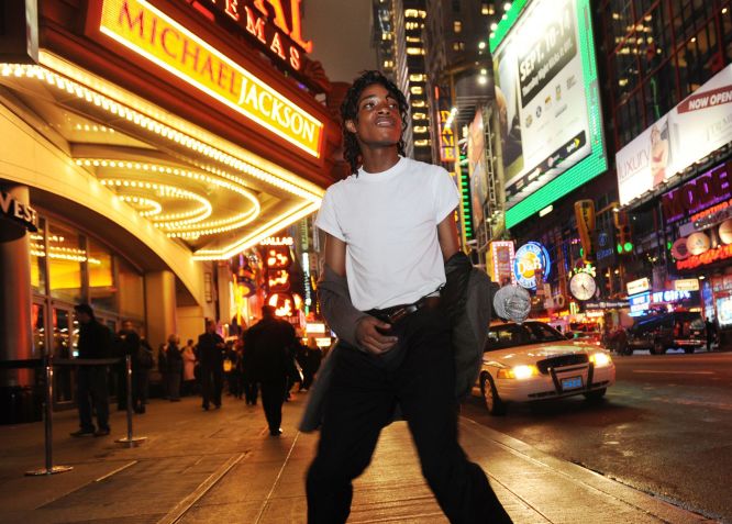 Jordan Neely fazia performances em homenagem a Michael Jackson / Andrew Savulich/New York Daily News/Tribune News Service via Getty Images