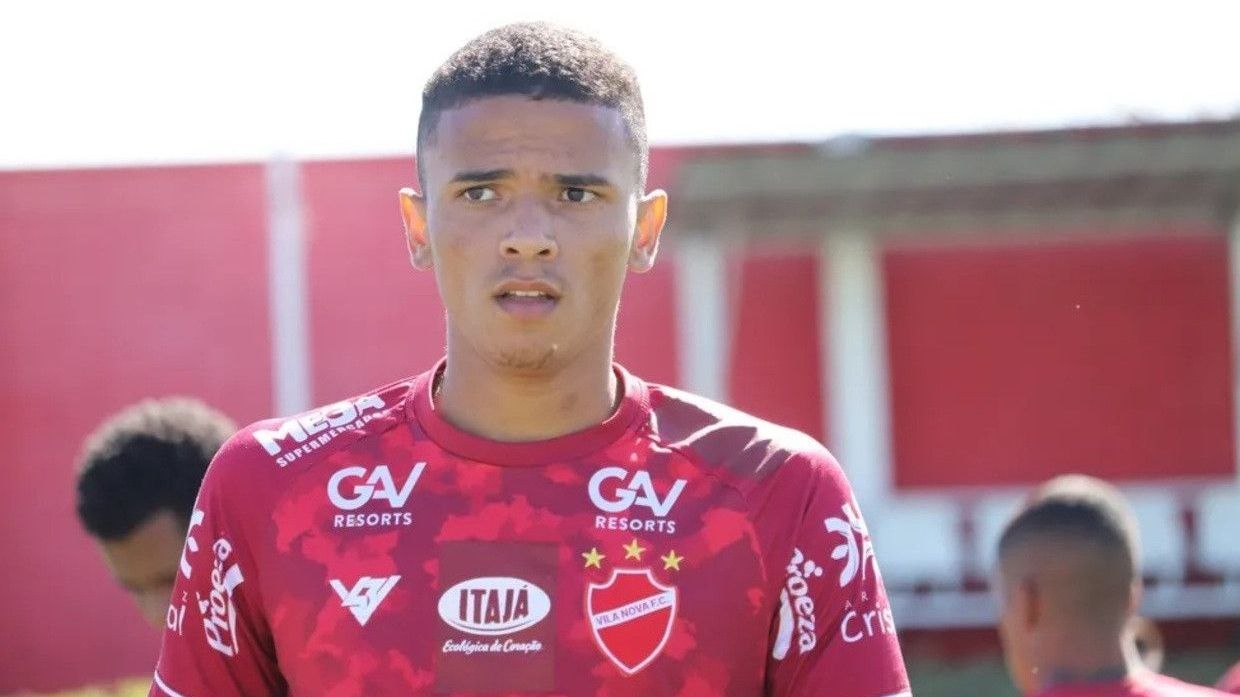 Romário quando atuava pelo Vila Nova