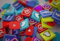 Imposto de renda: saiba se é preciso declarar ganhos com plataformas digitais como YouTube, TikTok e OnlyFans