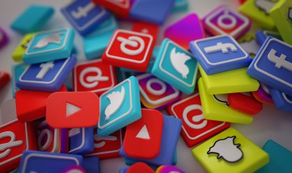 Imposto de renda: saiba se é preciso declarar ganhos com plataformas digitais como YouTube, TikTok e OnlyFans