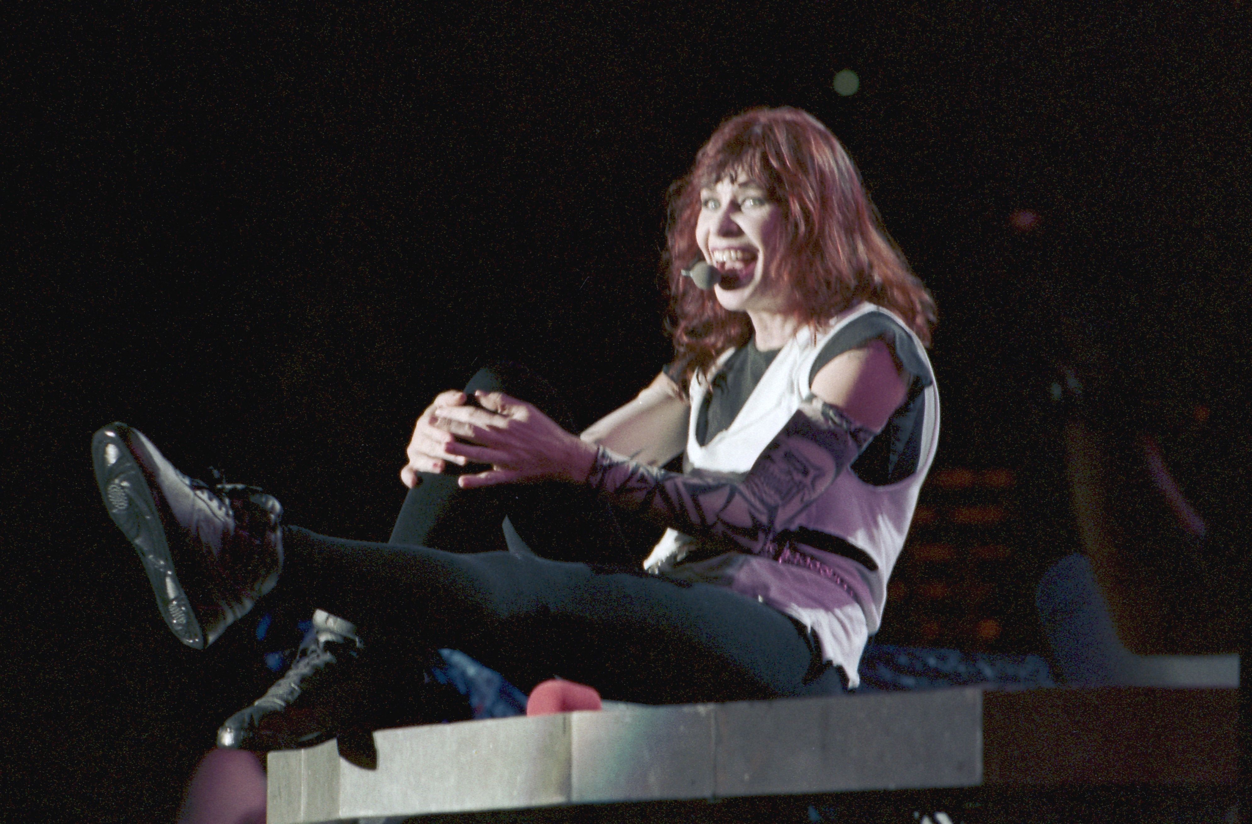 Brasil, Rio de Janeiro, RJ, 04/02/1995. A cantora Rita Lee  durante apresentação no Hollywood Rock 95, no estádio do Maracanã. Rita, Barão Vermelho e os norte-americanos Spin Doctors abriram o show dos Rolling Stones. Contato: 08.004.07 - Negativo: 956206