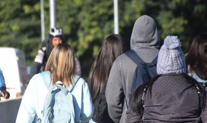 Brasil tem melhora no IDH, mas retrocede em ranking da ONU em 2022