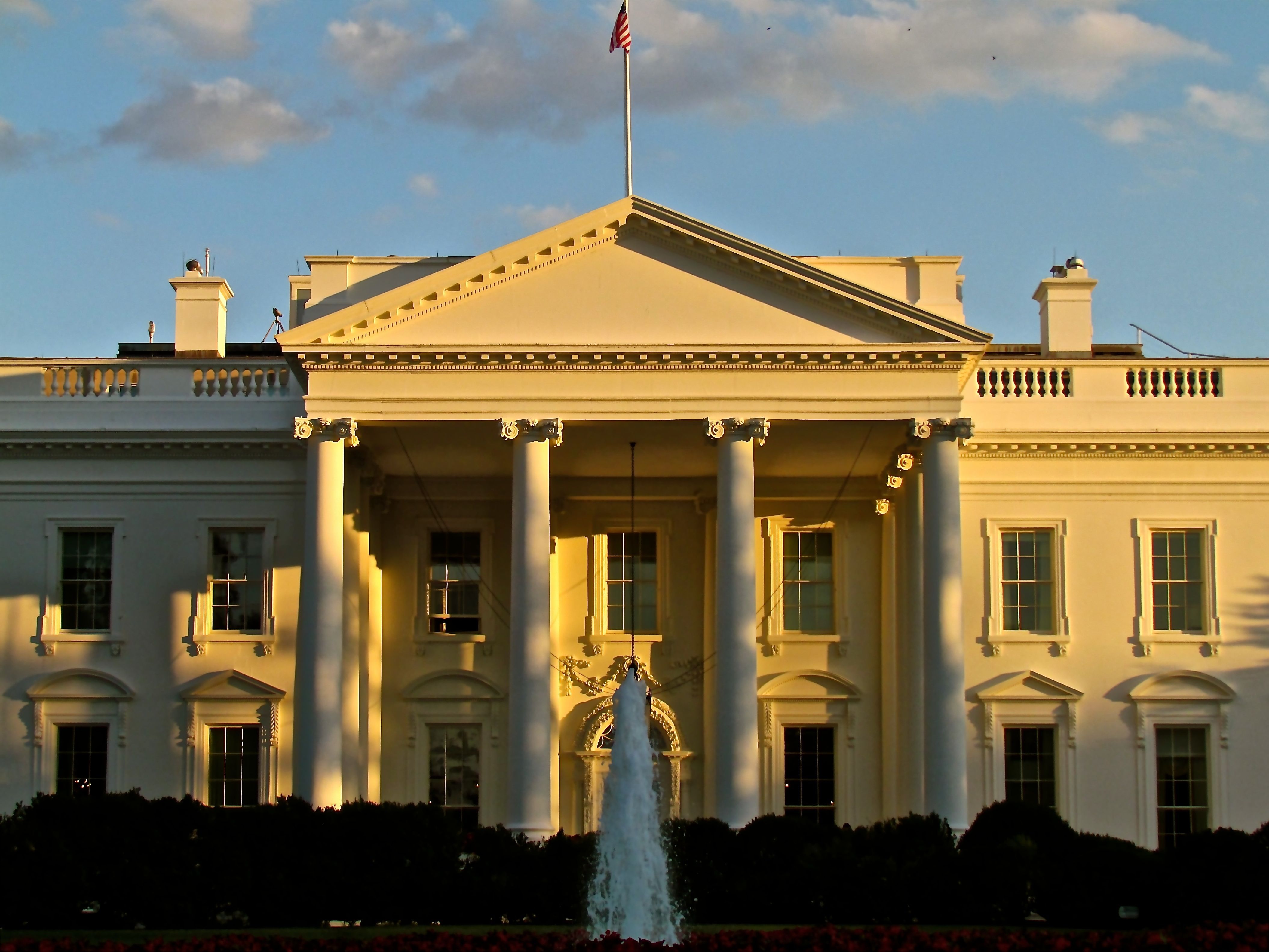 Casa Branca, Washington, DC, EUA • Suzy Brooks/Unsplash