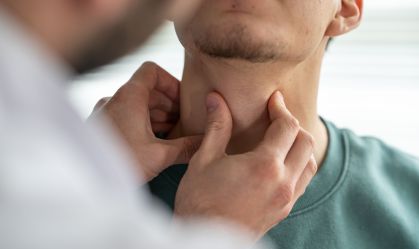 Como desequilíbrio na tireoide interfere na saúde mental? Médico explica