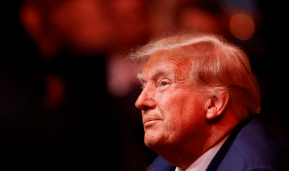 Juiz limita compartilhamento de informações de caso criminal por Trump nas redes sociais