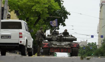 Wagner group fighters on street in Rostov-on-Don