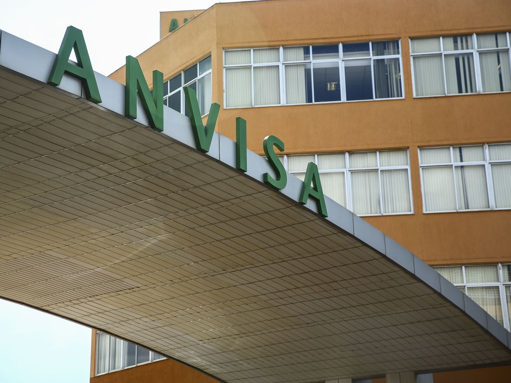 Anvisa proíbe a venda e comercialização de 32 suplementos alimentares | CNN  Brasil