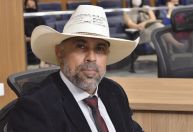 Deputado que admitiu financiar acampamento em quartéis pede ao STF para não ser preso