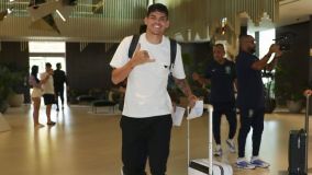 Ayrton Lucas foi convocado à Seleção pela primeira vez