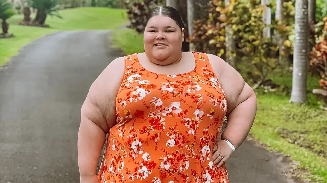 230526093548-02-plus-size-travelers-and-airplane-seats