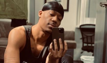 Astro de “Todo Mundo Odeia O Chris” nega ser gay e desabafa sobre quem especula sexualidade