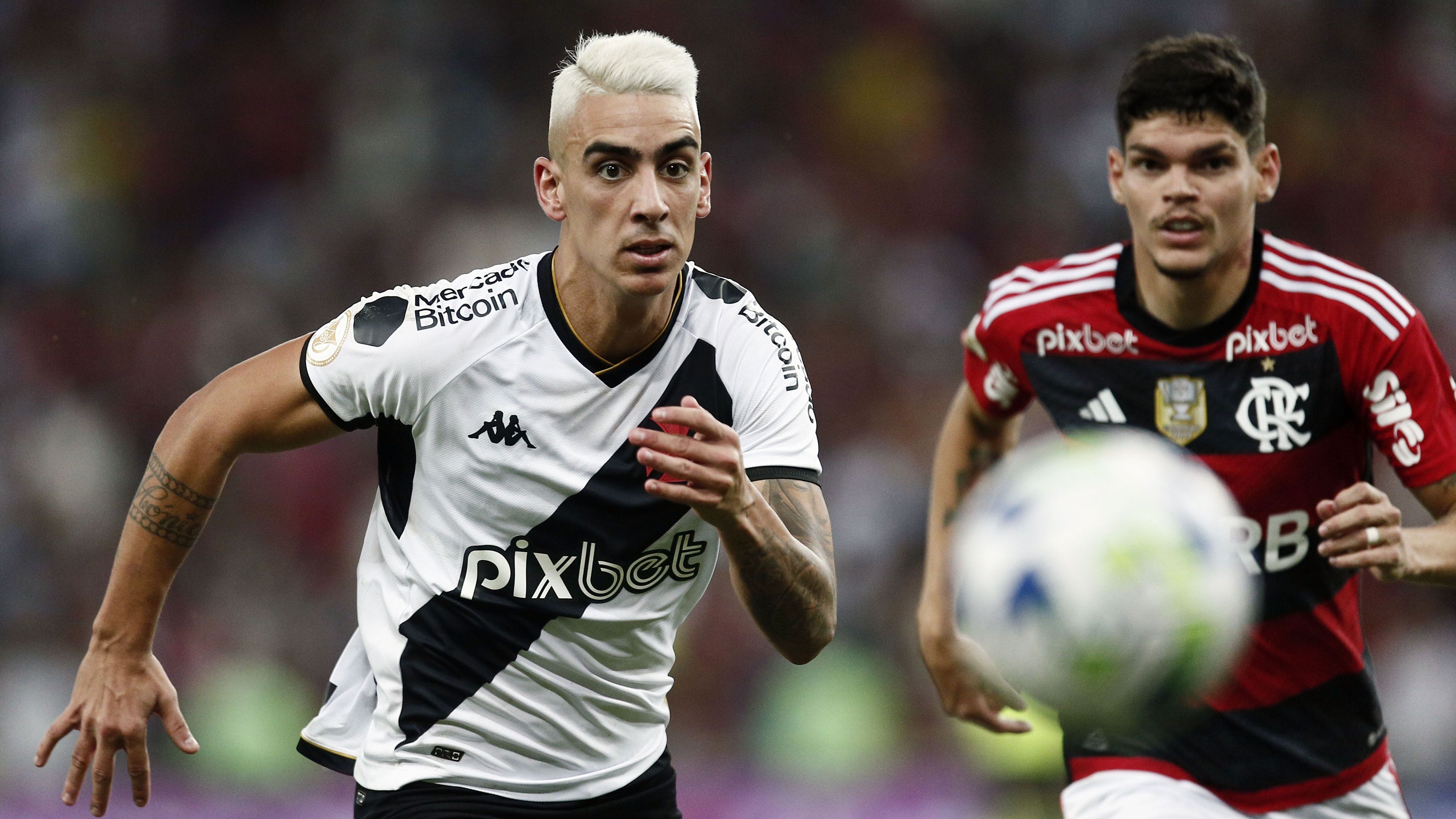 Partida entre Vasco x Flamengo pela 9ª rodada do Campeonato Brasileiro