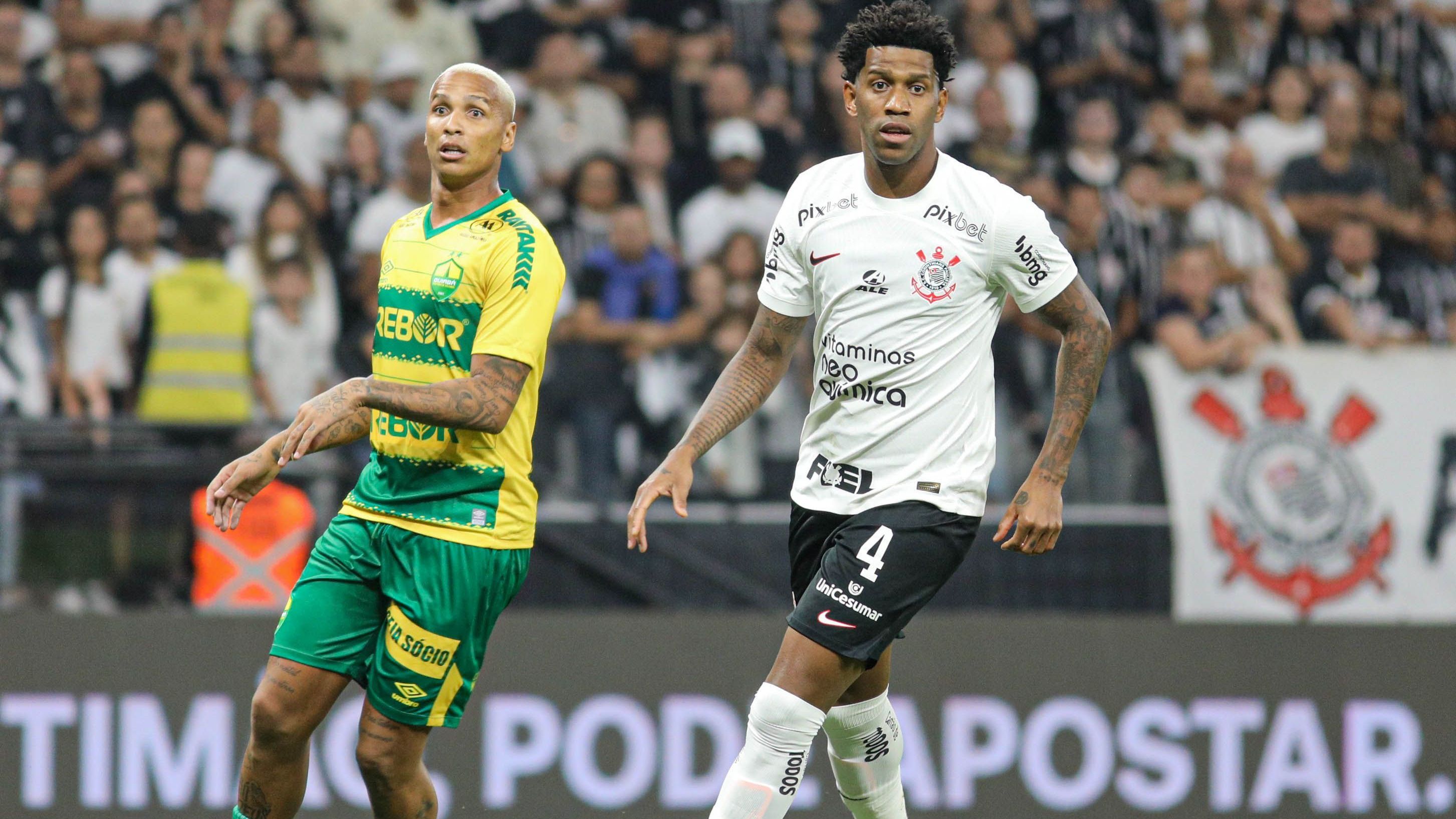 Deyverson e Gil em Corinthians e Cuiabá