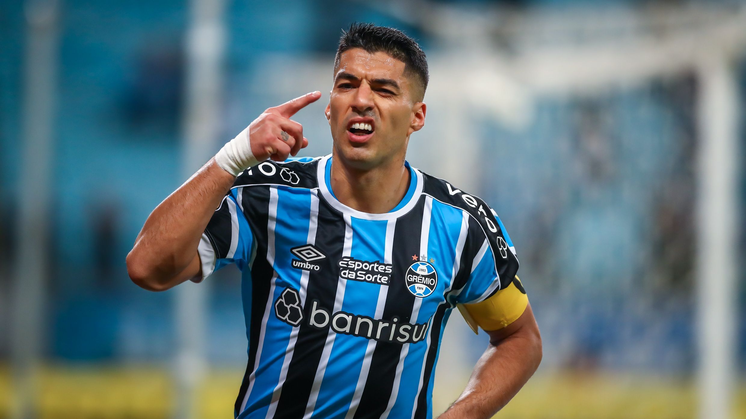 Suárez comemora gol marcado contra o América-MG