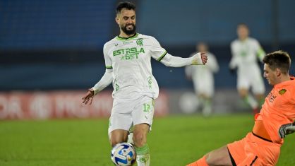 América-MG conseguiu virada no Uruguai
