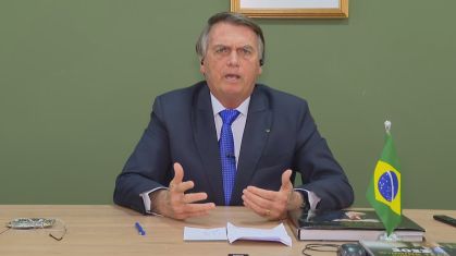 O ex-presidente Jair Bolsonaro (PL) em entrevista à CNN