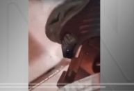 Homem exibe pistola em plateia de programa da Globo; veja vídeo