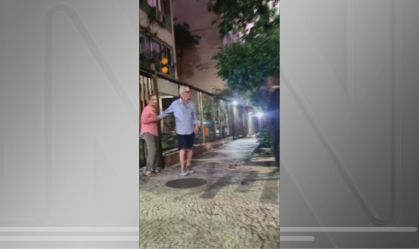 Defesa de idoso acusado de injúria racial em Ipanema pede dispensa de depoimento devido a problemas de saúde