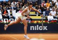 Bia Haddad Maia vence russa e avança em Roland Garros