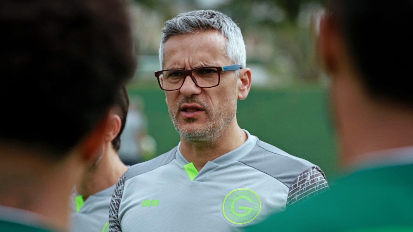 Armando Evangelista em seu primeiro treino como técnico do Goiás