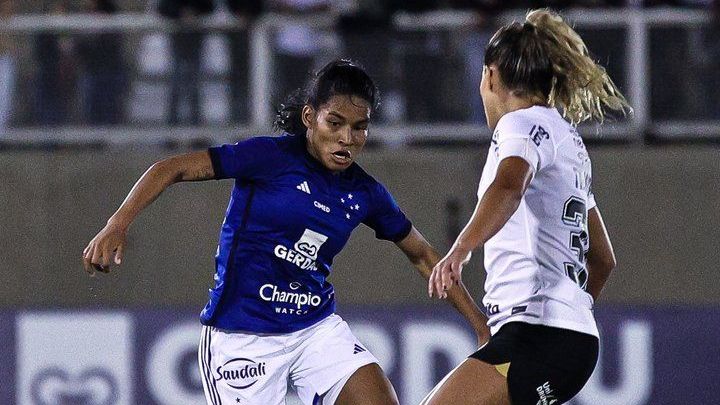 Cruzeiro e Corinthians se enfrentaram em Muriaé