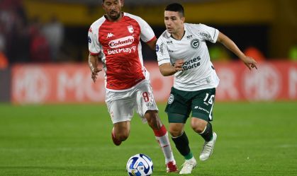 Goiás vence o Santa Fe e se classifica às oitavas da Sul-Americana