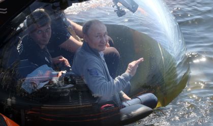 Como os submersíveis russos podem colapsar a internet