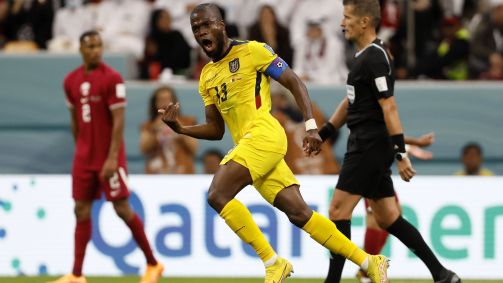 Enner Valencia comemora gol pelo Equador na Copa do Mundo do Catar