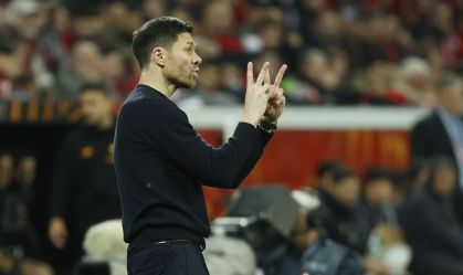 Manchester City avalia Xabi Alonso como substituto de Guardiola, diz site