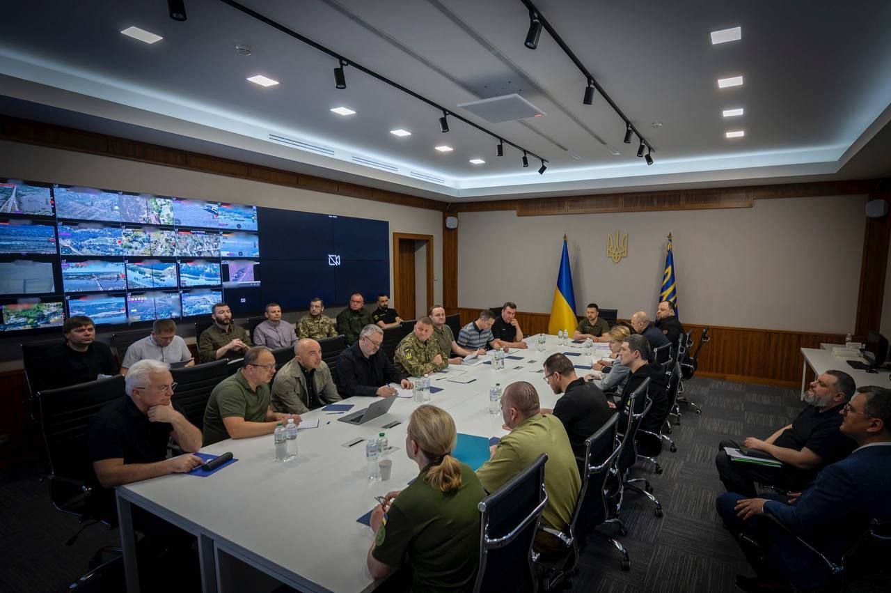 Emergency meeting by Ukraine's President Zelenskyy