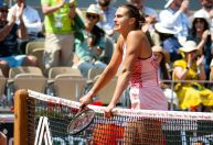 Ucraniana é vaiada em Roland Garros por não cumprimentar bielorrussa