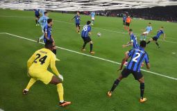 Rodri bate para marcar o gol do título