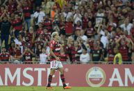 Flamengo goleia o Aucas-EQU e avança em segundo lugar na Libertadores