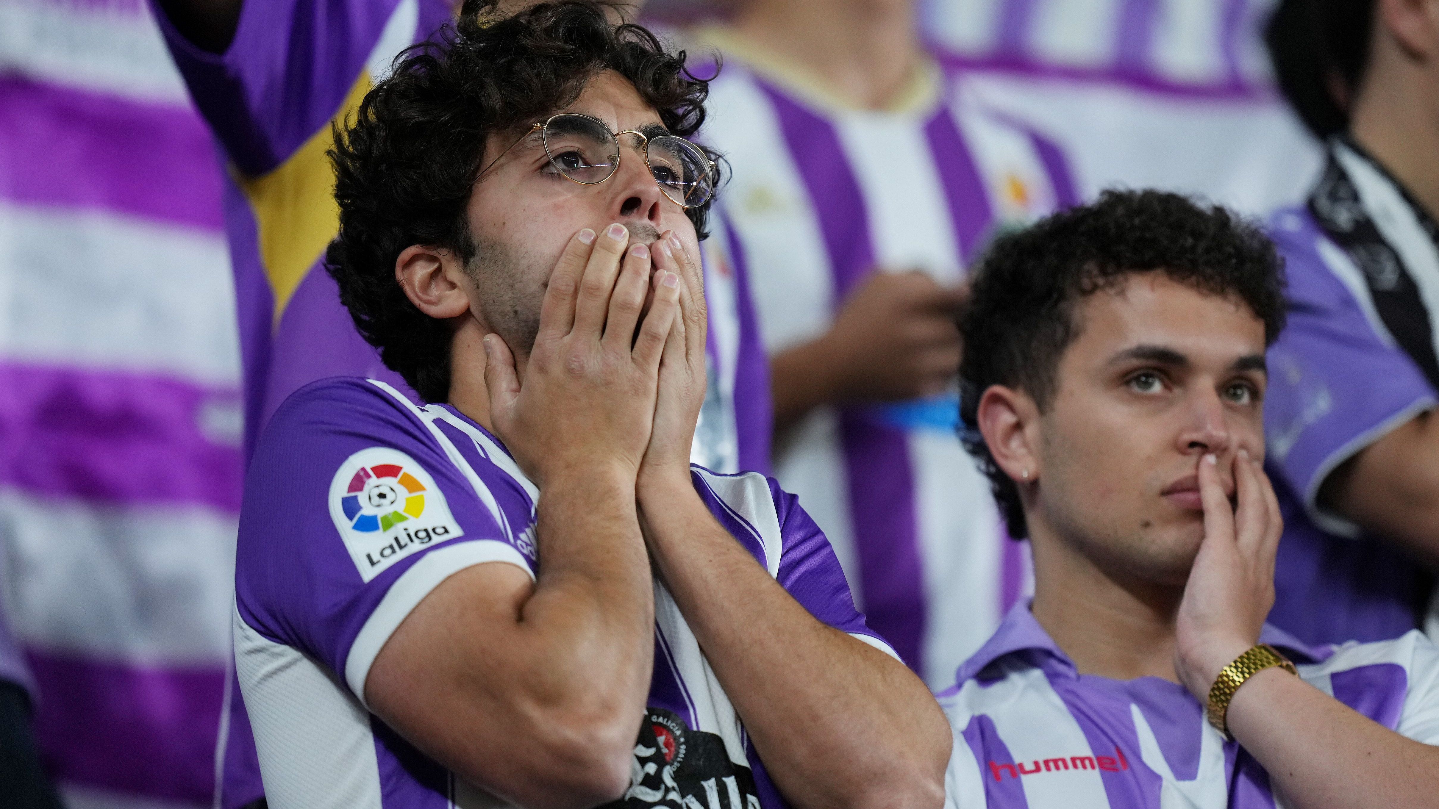 Torcida do Valladolid sofre na partida contra o Getafe