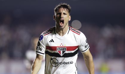 Ele joga! São Paulo divulga escalação para o clássico com Calleri titular; veja